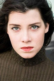 Photo of Emelia Hansson as Julia