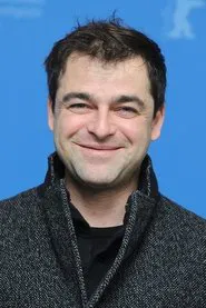 Photo of Baki Davrak as Nejat Aksu