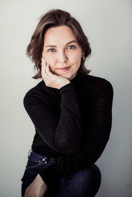 Photo of Marija Mauer as Julia Meister