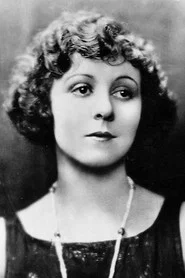 Photo of Edith Johnson as Jean Benton