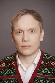 Photo of Rain Simmul as Raimond