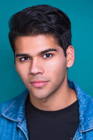 Photo of Damian Alonso as Waiter