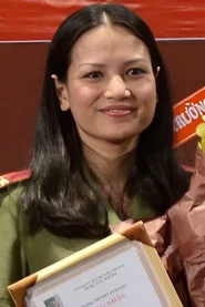 Photo of Lê Thuý Nga as Tơ