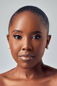 Photo of Kanyi Nokwe as Loran