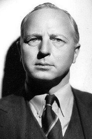 Photo of Gladden James as Stevens - Reporter