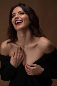 Photo of Laura Blanco as Sara