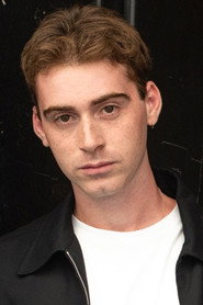 Photo of Luca Vannuccini as Giulio