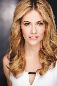 Photo of Lauren Plaxco as Valerie