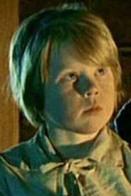 Photo of Jonas Rinne as Nikolas 7-vuotiaana