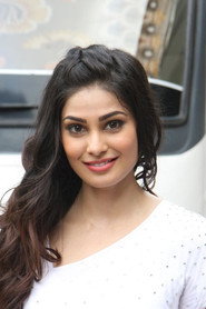 Photo of Puja Gupta as Luna