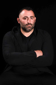 Photo of Βαρτάν Απαριάν as Head Coach / Self