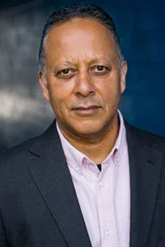 Photo of Kammy Darweish as Sheik Kaseem
