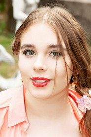 Photo of Lucy Laistner