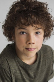 Photo of Liam Patenaude as Théo