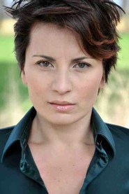 Photo of Lia Zinno as Laura