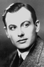 Photo of Sven Garbo as Harald Smith, Swedish-American, journalist and civilian pilot, Mary's fiancé