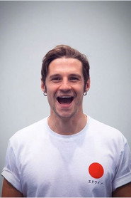 Photo of Chris Dagger as Bass