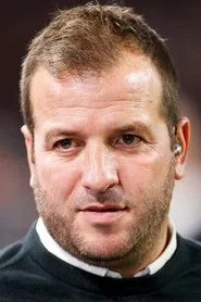 Photo of Rafael van der Vaart as Self - Host