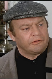 Photo of André Bollet as Frazão, o tenente