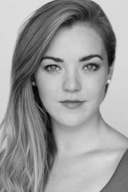 Photo of Freya Rowley as Lilly
