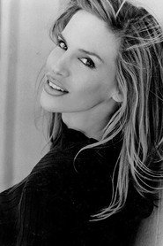 Photo of Bernadette Penotti as Ronnie