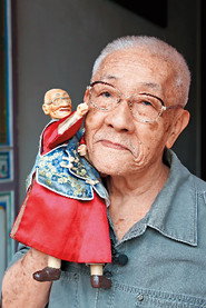Photo of Chen Hsi-huang as Self