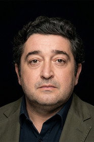 Photo of Nevzat Açıkgöz as Öğretmen
