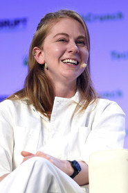 Photo of Simone Giertz as Self