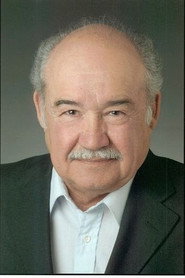 Photo of Everett Sifuentes as Mayor