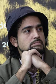 Photo of Víctor Cruz as Self