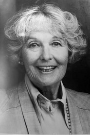 Photo of Beatrice Gray as Sally Buchanan (as Beatrice Grey)