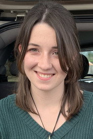 Photo of Skylar Smith as Evelyn