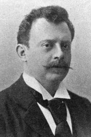 Photo of Henri De Vries as Professor Berger