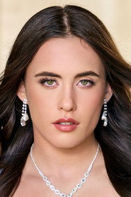 Photo of Daisy Phoenix