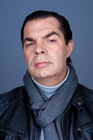 Photo of João Castro Gomes as Vítor