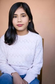 Photo of Olivia Sembra as Beth Franklin