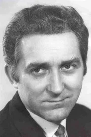 Photo of Edmund Karwański as Mężczyzna w kapeluszu na rynku