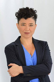 Photo of Rami Margron as Oprah