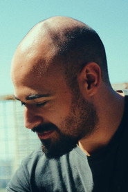 Photo of Felipe Dezotti Barêa as Narrador do Noticiário