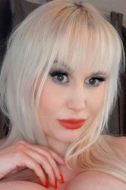 Photo of Sandra Star