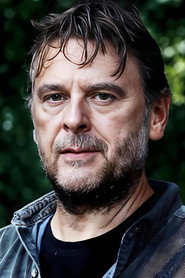 Photo of Gilly Gilchrist as Vernon