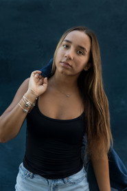 Photo of Moana Vilela as Hunter