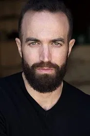 Photo of Chris Graham as Benny Reardon