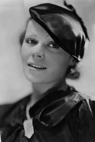 Photo of Ali Ghito as Vollina