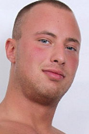 Photo of Dustin Tyler