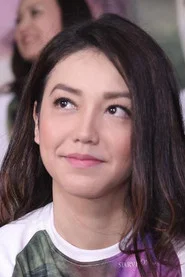 Photo of Velove Vexia as Damayanti