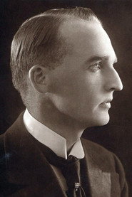 Photo of Halvard Hoff as Karl Victor von Sendlingen, court president
