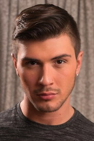 Photo of Justin Dean