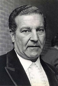 Photo of Antonio Bienvenida as Juan Carmona