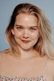 Photo of Maddie Scanlan as Eloise